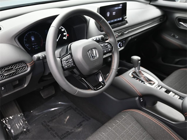 2024 Honda HR-V Sport 2WD photo 3