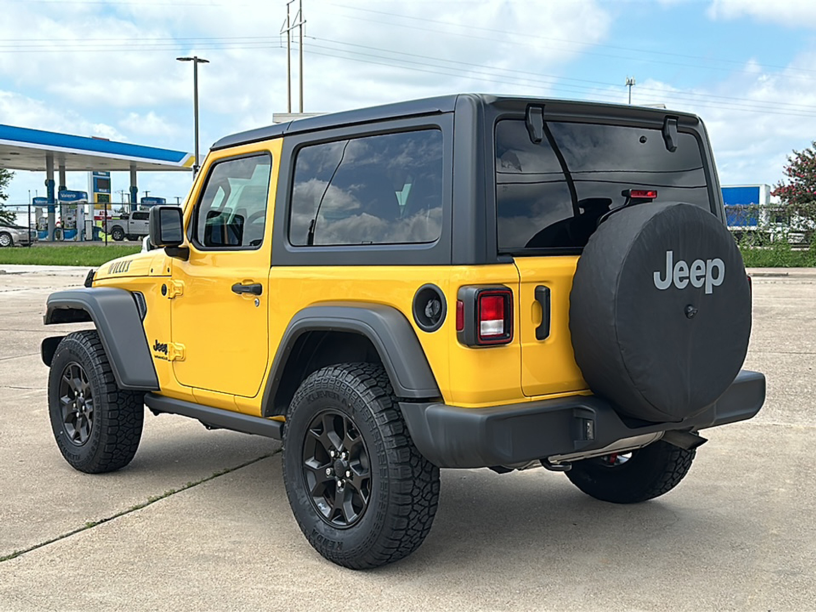 Used 2021 Hellayella Clearcoat Jeep Willys 4X4 image 6