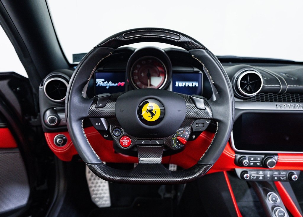 2023 Ferrari Portofino Base photo 19