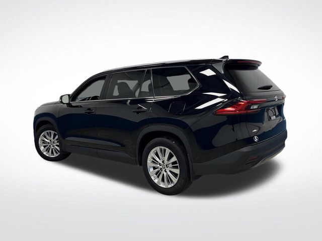 2024 Toyota Grand Highlander Platinum photo 2