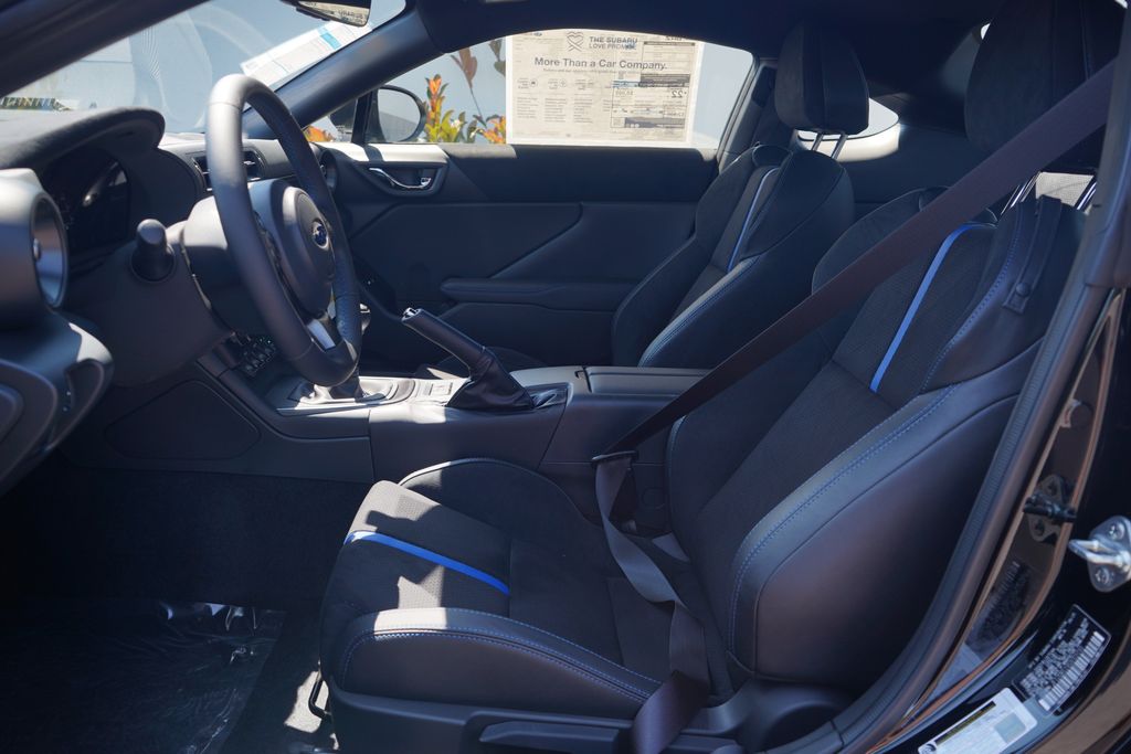2025 Subaru BRZ tS photo 6