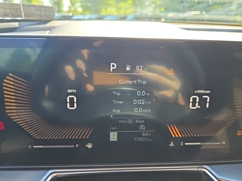 2024 Kia Sorento LX photo 13