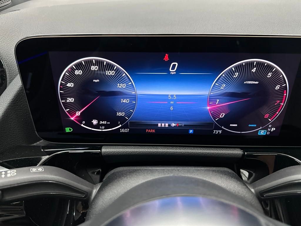 2025 Mercedes Benz GLA 250 photo 30