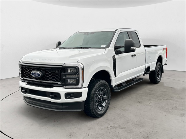 2026 Ford F-350 Super Duty XL's photo