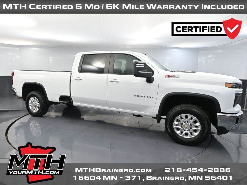 2024 Chevrolet Silverado 3500HD LT's photo