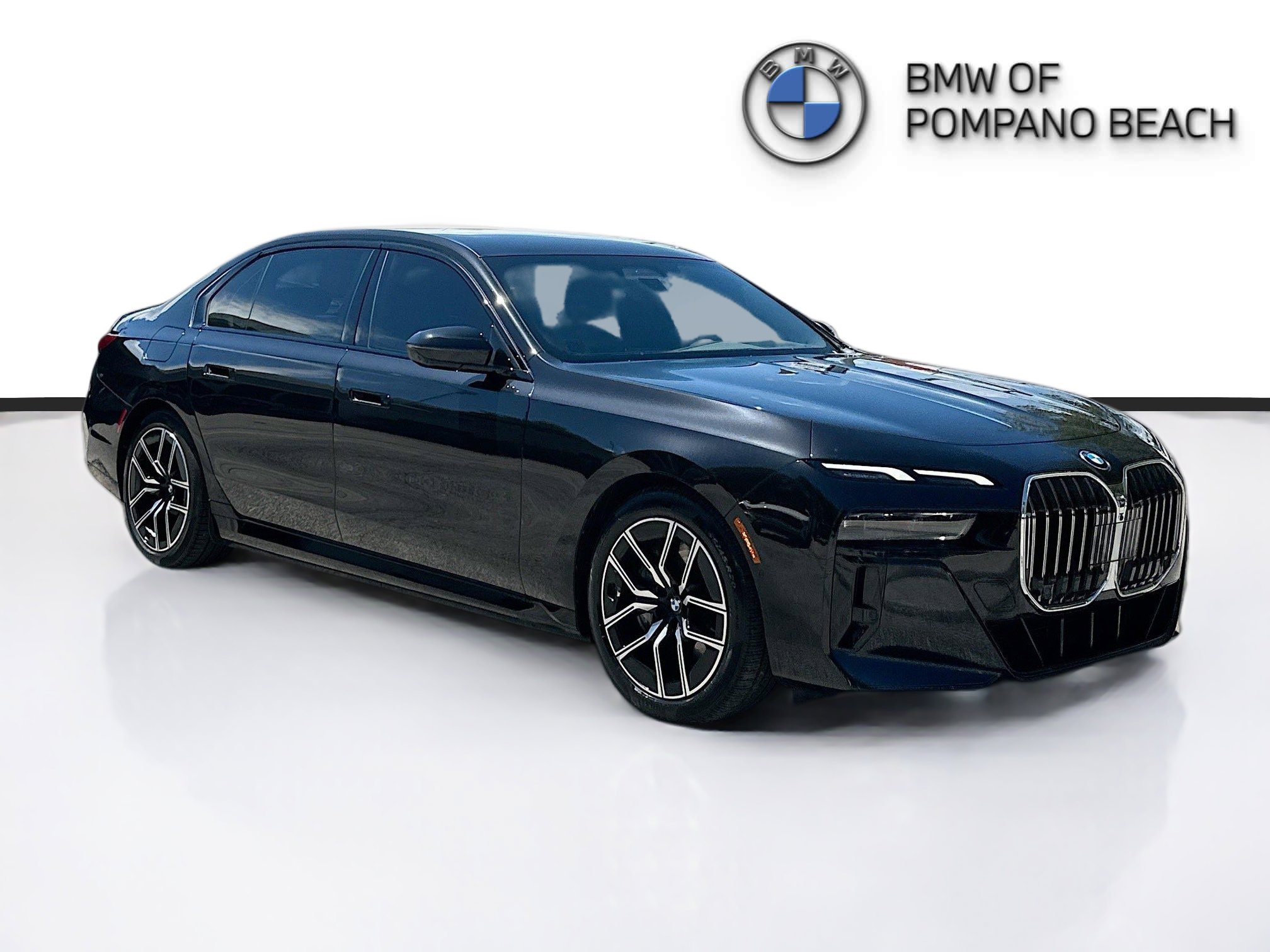 2024 BMW 7 Series 750e's photo