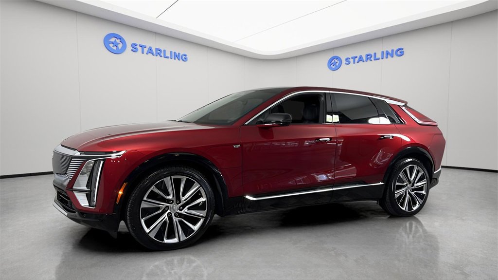 Used 2024 Cadillac LYRIQ Luxury 3 with VIN 1GYKPSRL7RZ137968 for sale in St. Cloud, FL