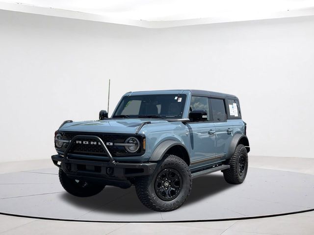 2021 Ford Bronco 4-Door First Edition's photo