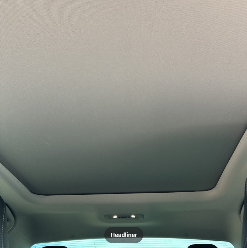 2020 Toyota Camry XSE photo 13