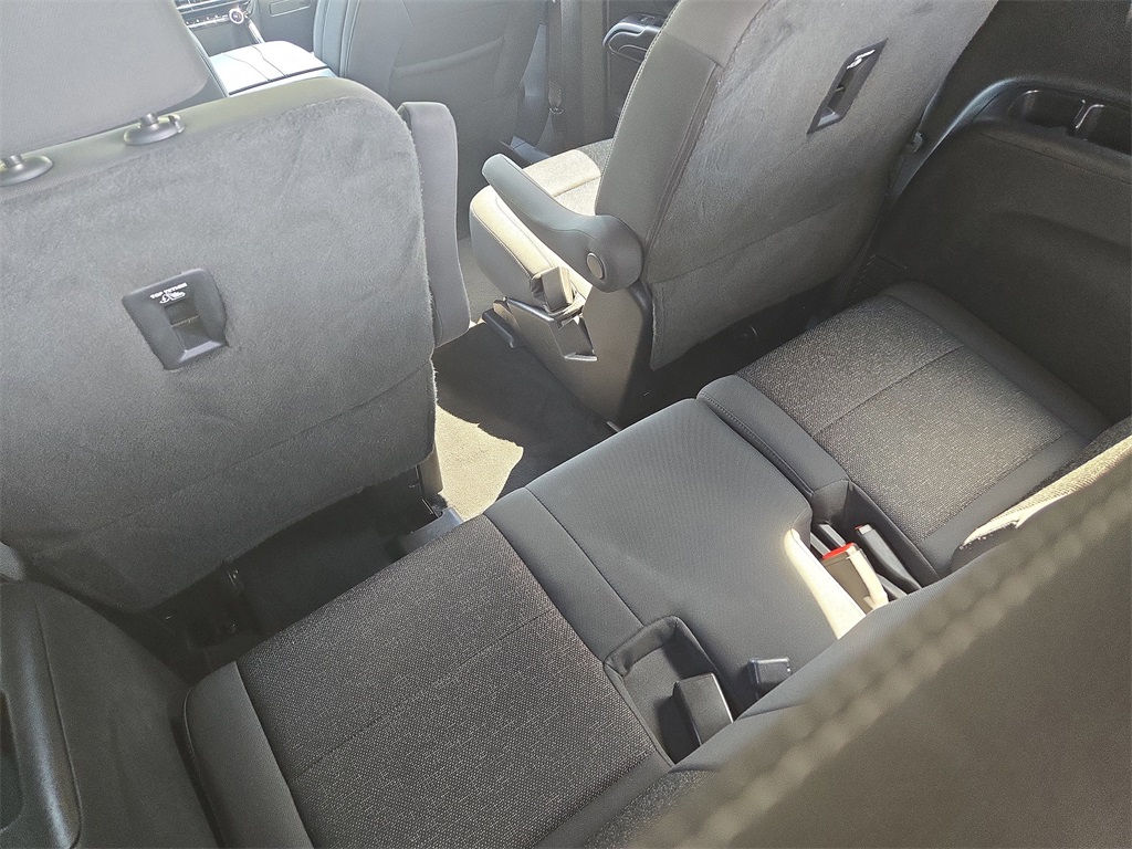 2024 Chevrolet Traverse photo 16