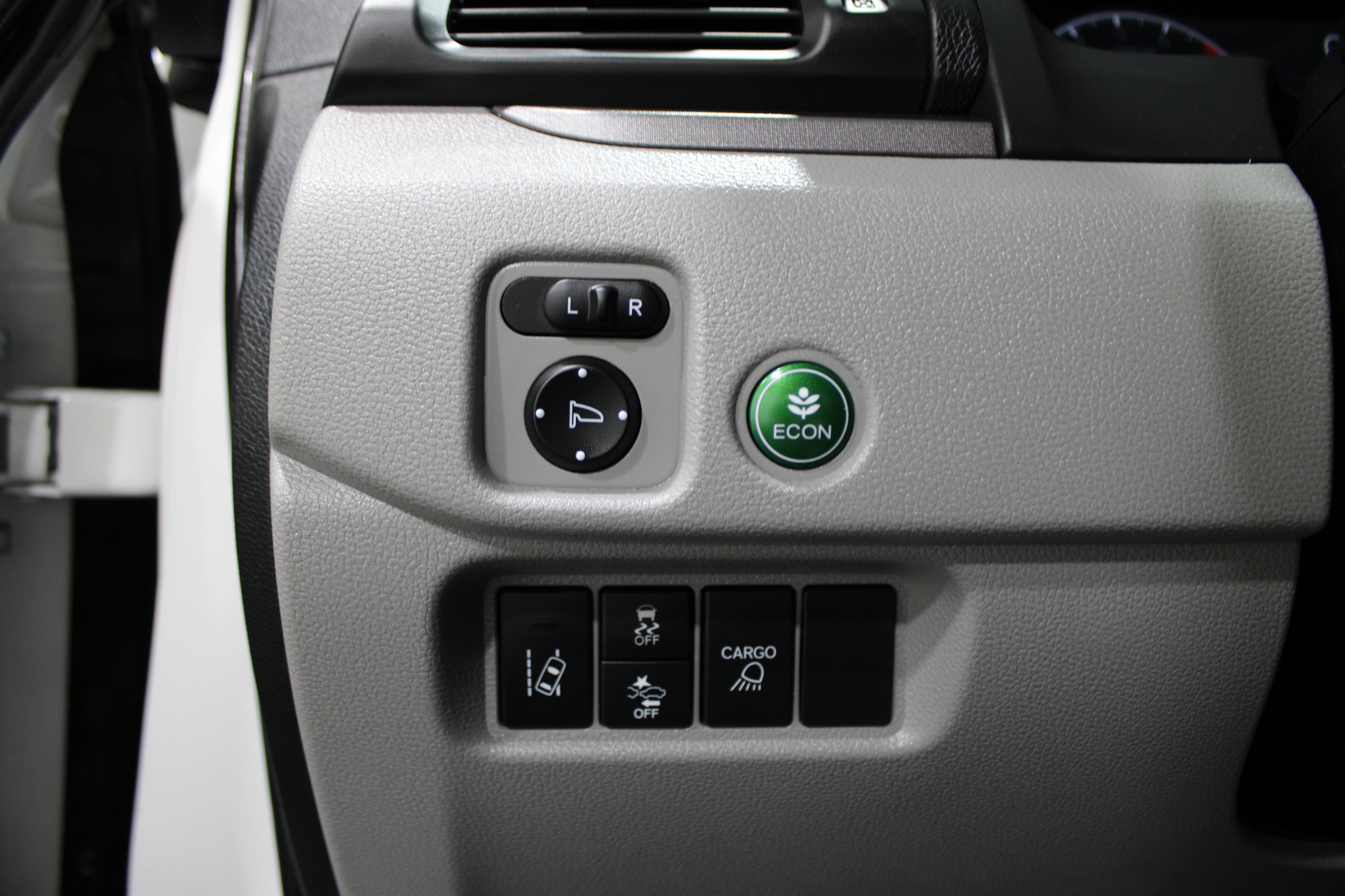 2024 Honda Ridgeline RTL photo 9