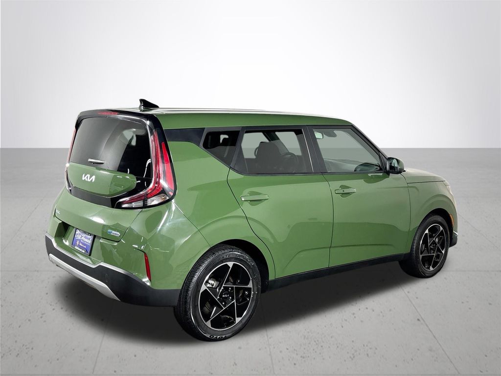 2023 Kia Soul EX photo 6