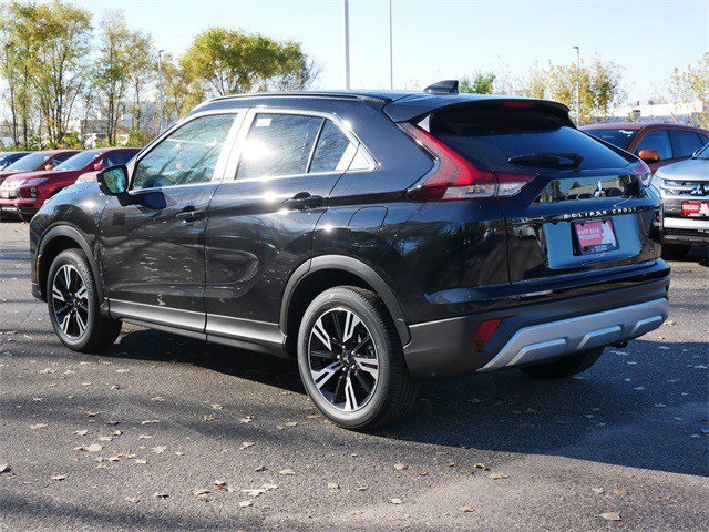 2026 Mitsubishi Eclipse Cross SE photo 2