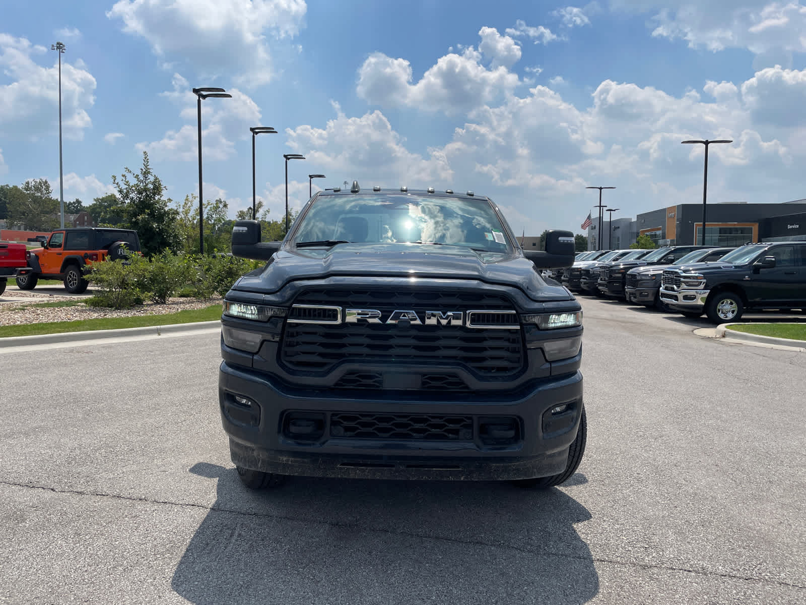2025 Ram 2500 Big Horn photo 3