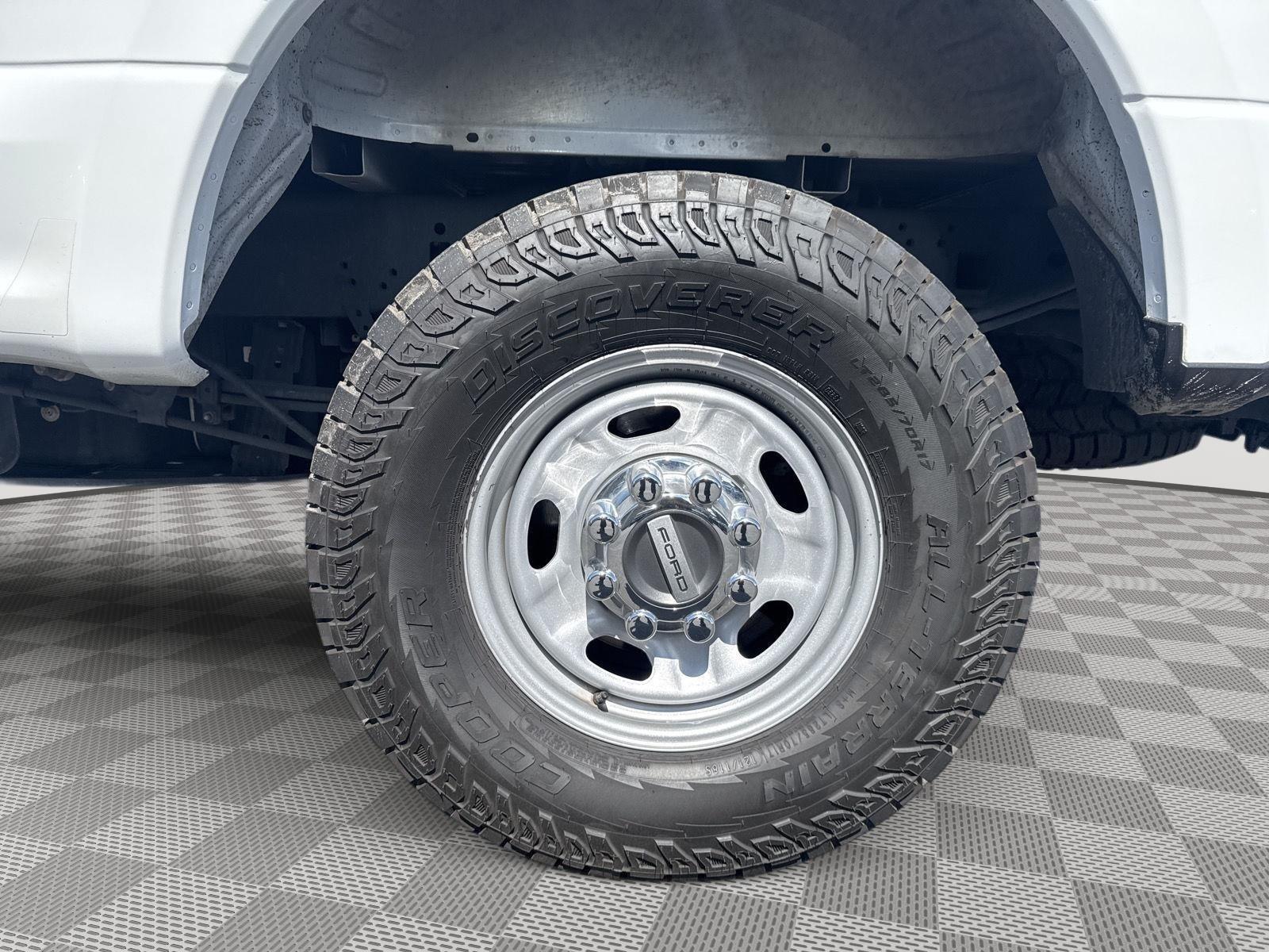 2022 Ford F-250 XL photo 15