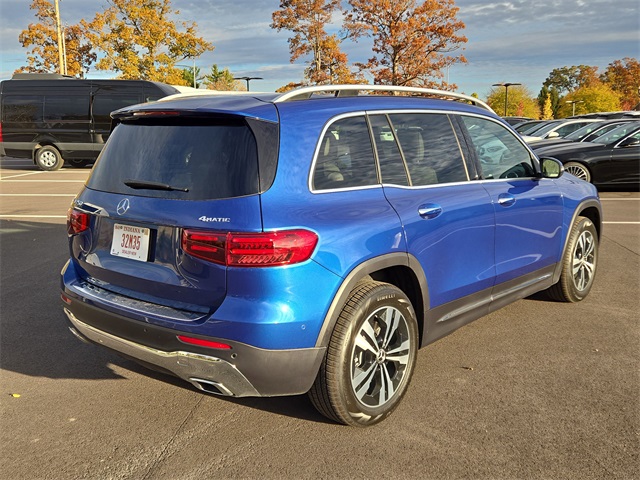 2026 Mercedes Benz GLB 250 4MATIC photo 2