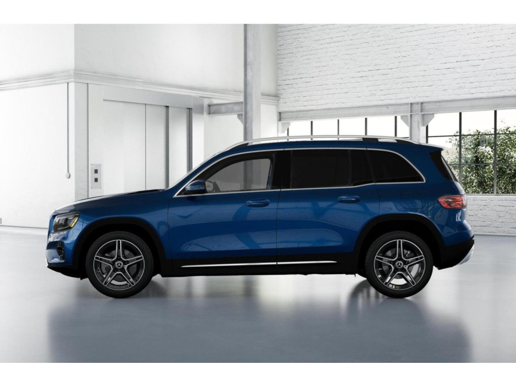 2026 Mercedes Benz GLB 250 photo 33