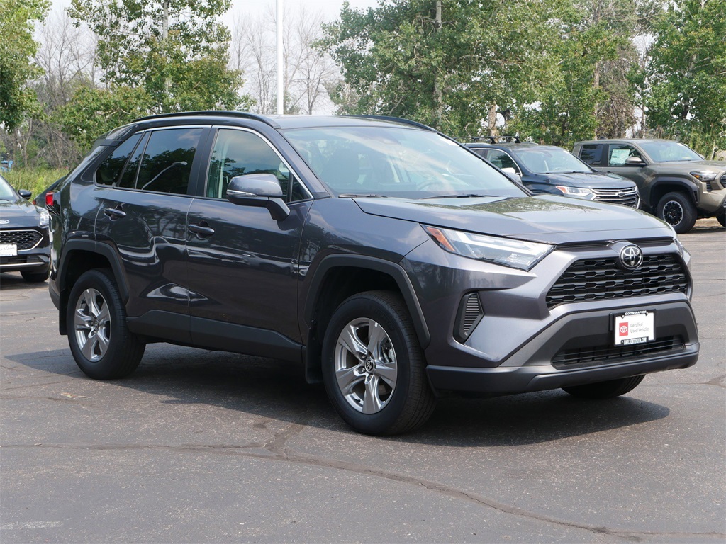 Used 2024 Toyota RAV4 XLE with VIN 2T3P1RFV2RC464405 for sale in Minneapolis, Minnesota