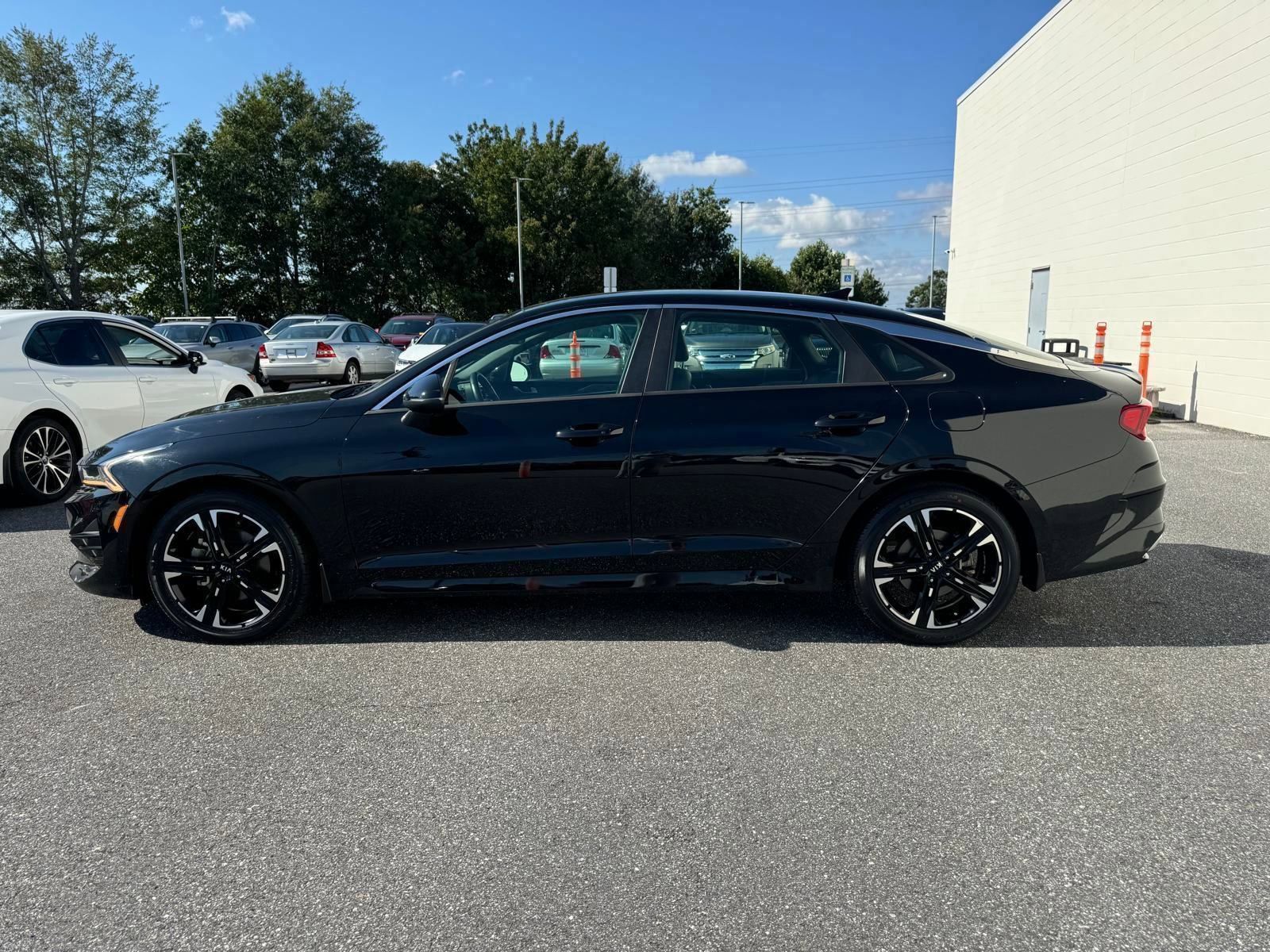 2021 Kia K5 GT-Line photo 17