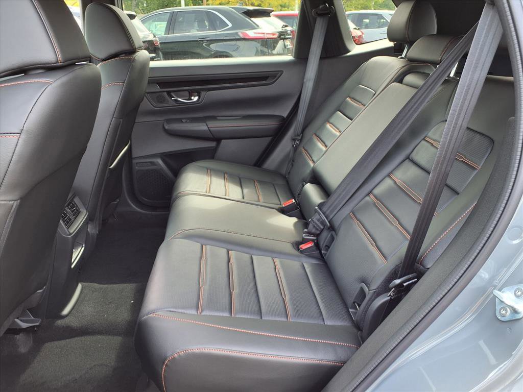 2026 Honda CR-V Hybrid Sport-L photo 4