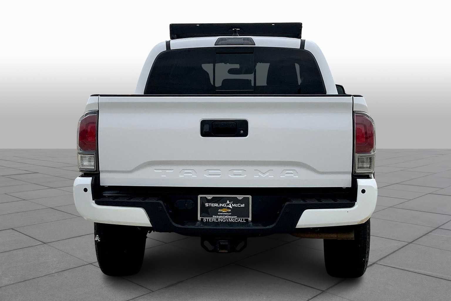2021 Toyota Tacoma TRD photo 4