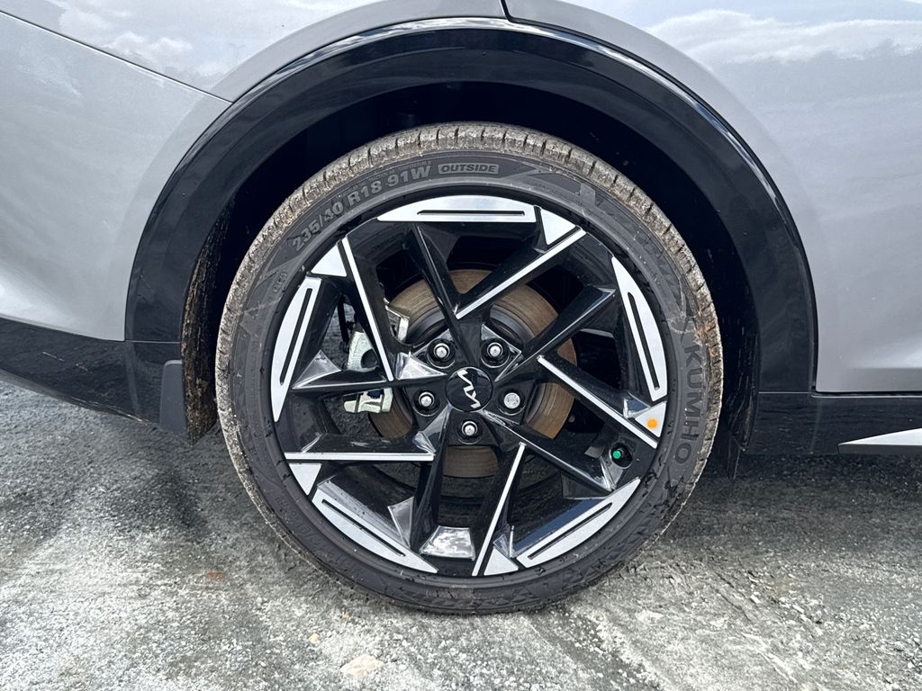 2025 Kia K4 GT-Line photo 16