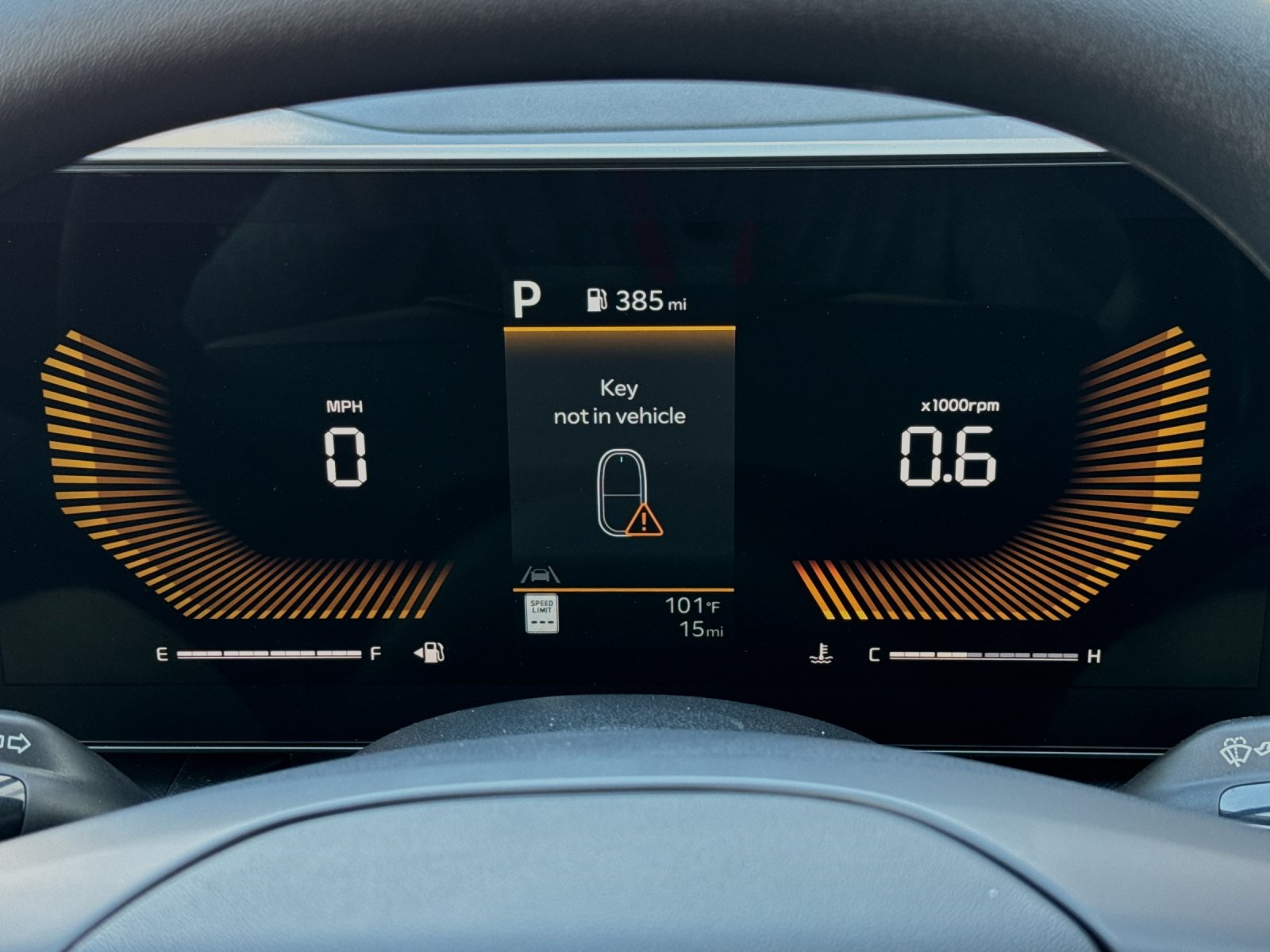 2025 Kia K4 LXS photo 25