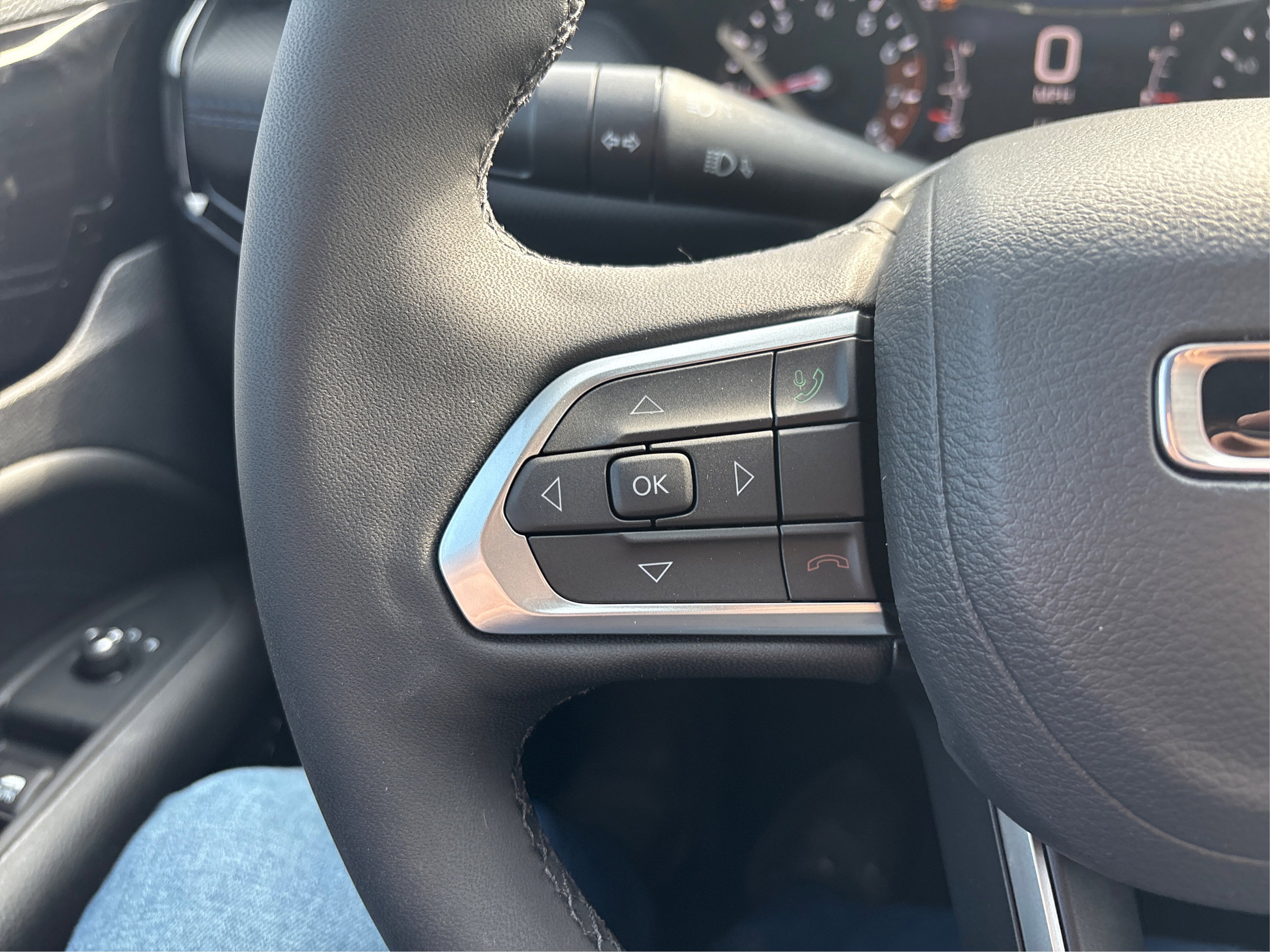 2025 Jeep Compass Latitude photo 17