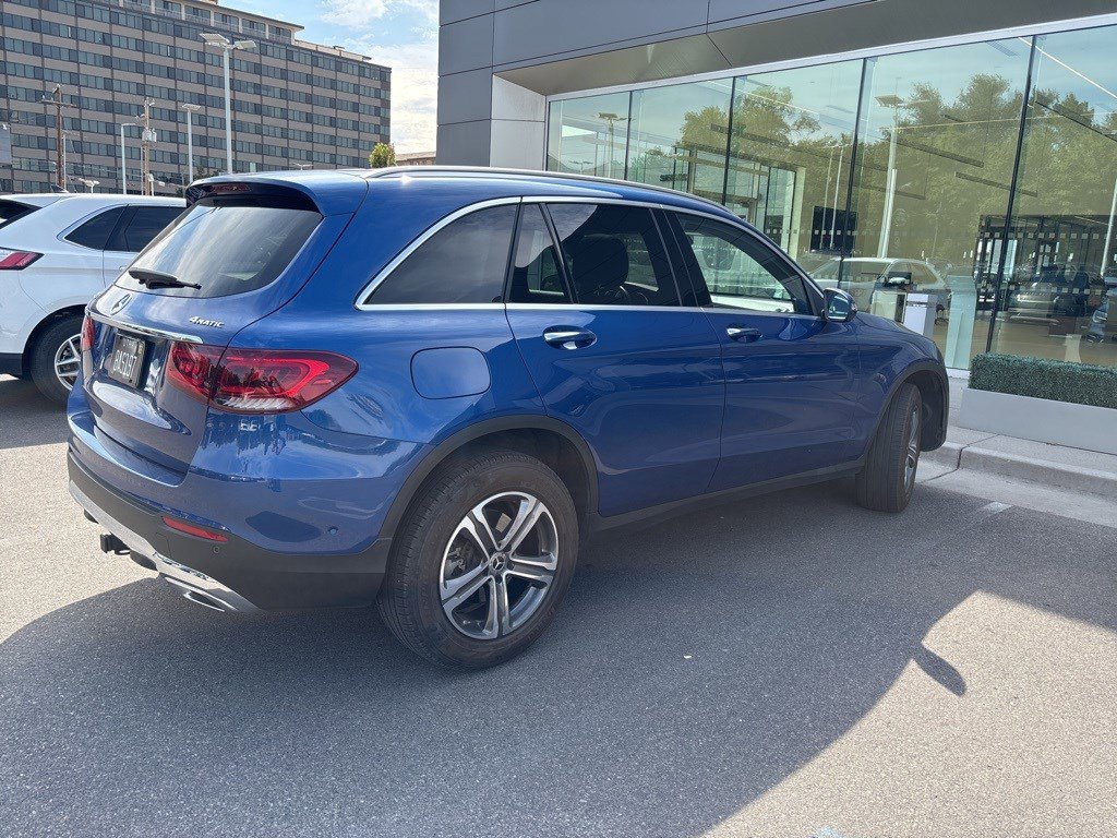 2022 Mercedes Benz GLC 300 4MATIC photo 4