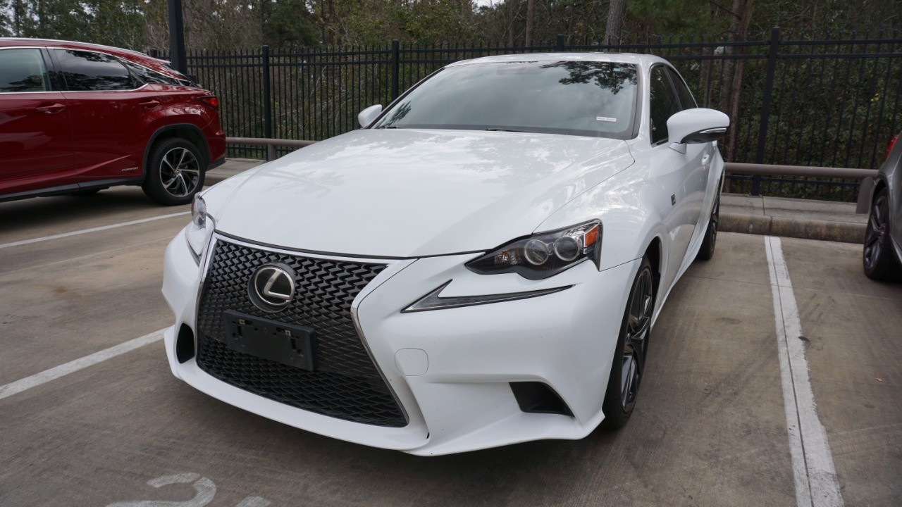 2015 Lexus IS 250's photo