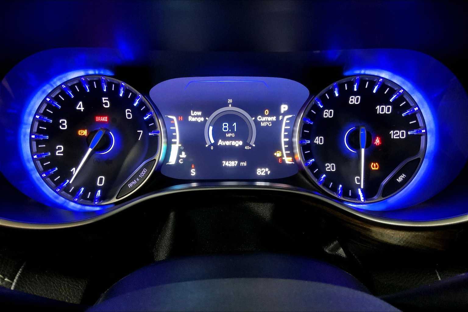 2023 Chrysler Pacifica Limited photo 24