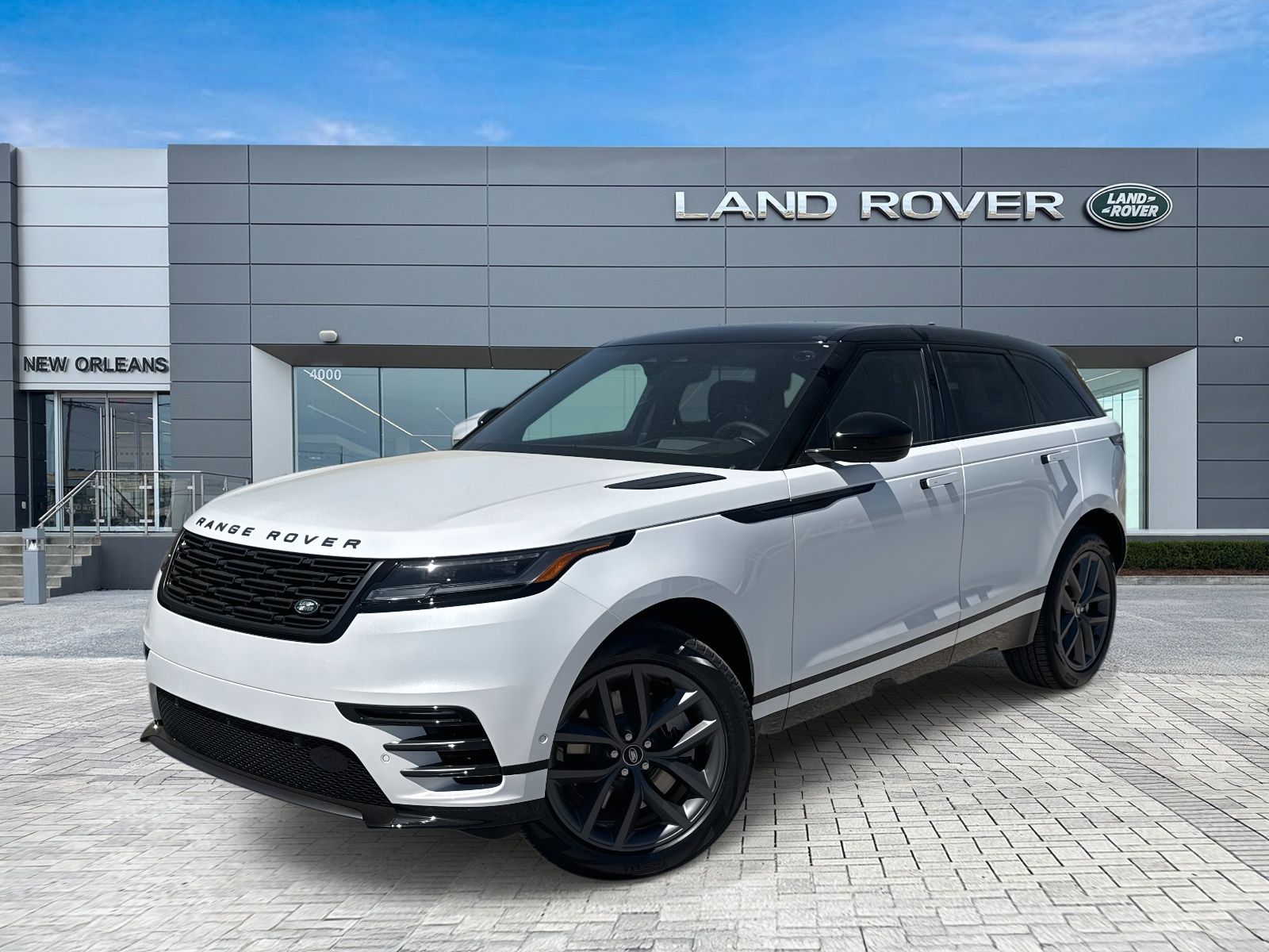 2026 Land Rover Range Rover Velar Dynamic SE's photo