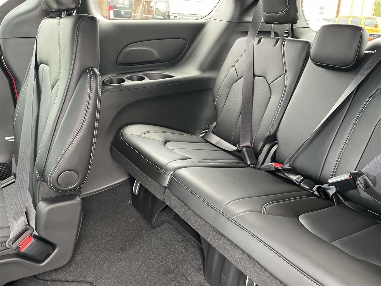 2026 Chrysler Voyager LX photo 23
