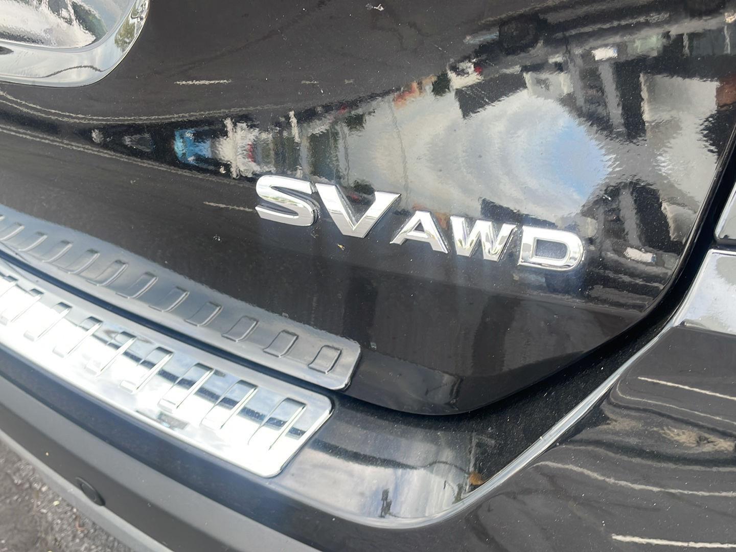 2019 Nissan Rogue SV photo 4