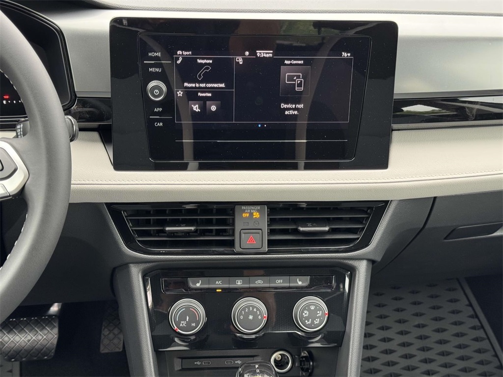 2025 Volkswagen Taos S photo 15