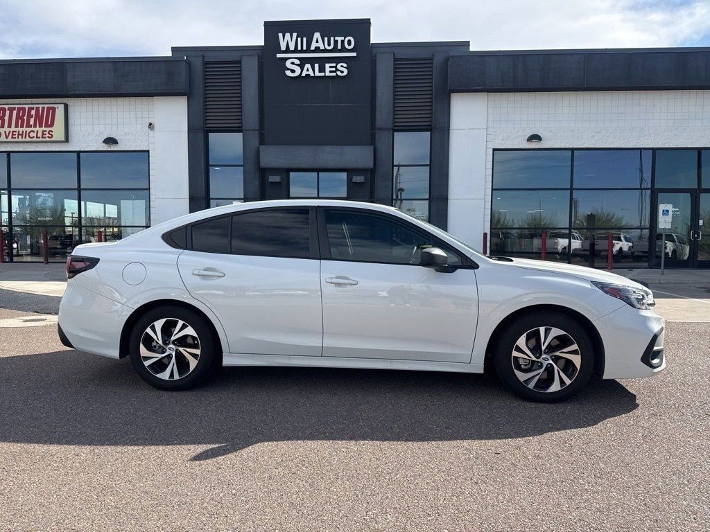 2024 Subaru Legacy Base photo 3