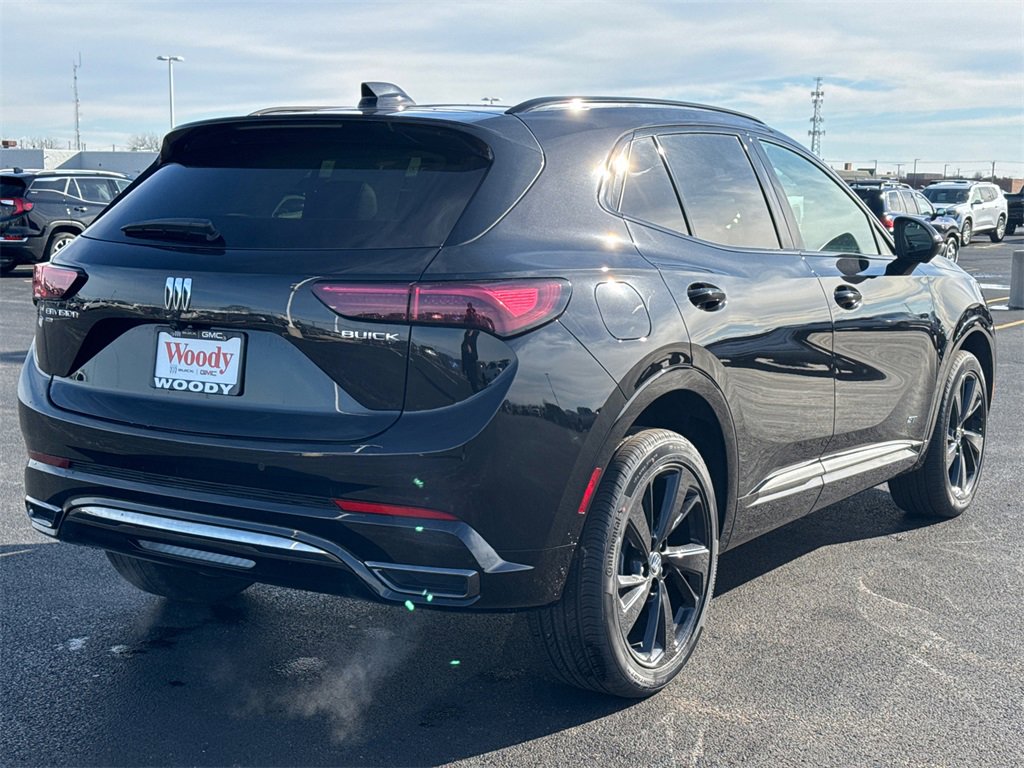 2025 Buick Envision Sport Touring photo 3