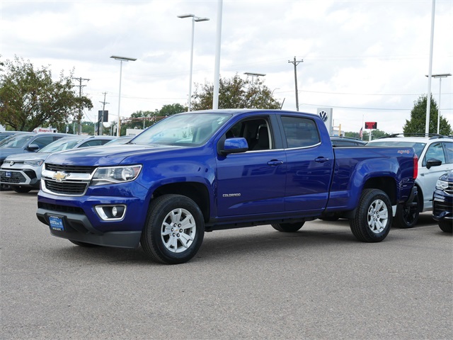 2016 Chevrolet Colorado LT photo 3