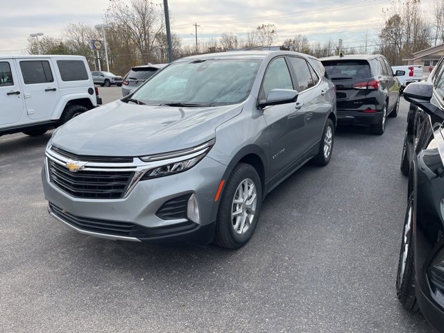 2023 Chevrolet Equinox LT photo 2