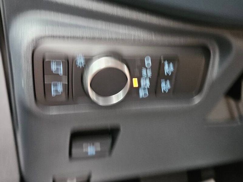 2024 Ford Bronco Outer Banks photo 26