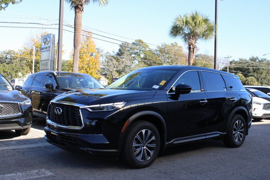 2025 INFINITI QX60 PURE's photo