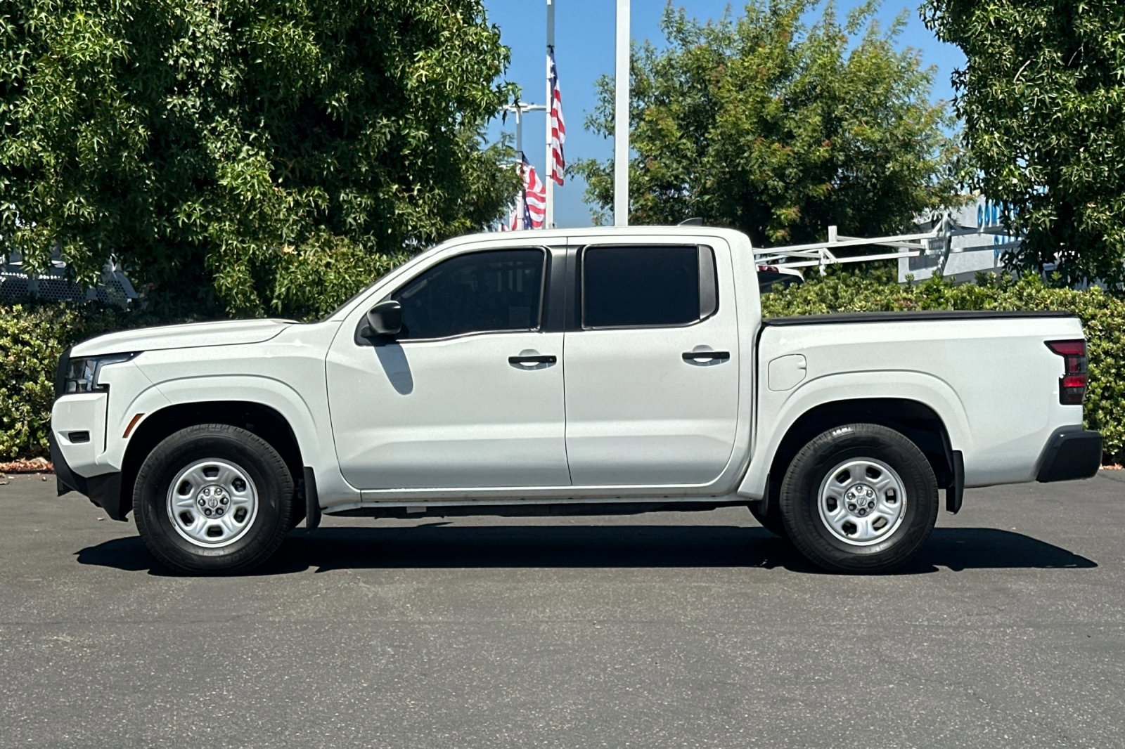 2024 Nissan Frontier S photo 7