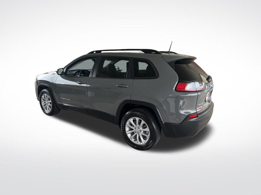2022 Jeep Cherokee Latitude Lux photo 44