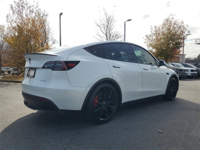 2024 Tesla Model Y Performance photo 3