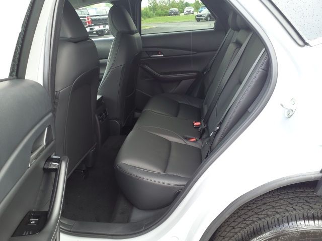 2025 Mazda CX-30 2.5 Select Sport photo 16