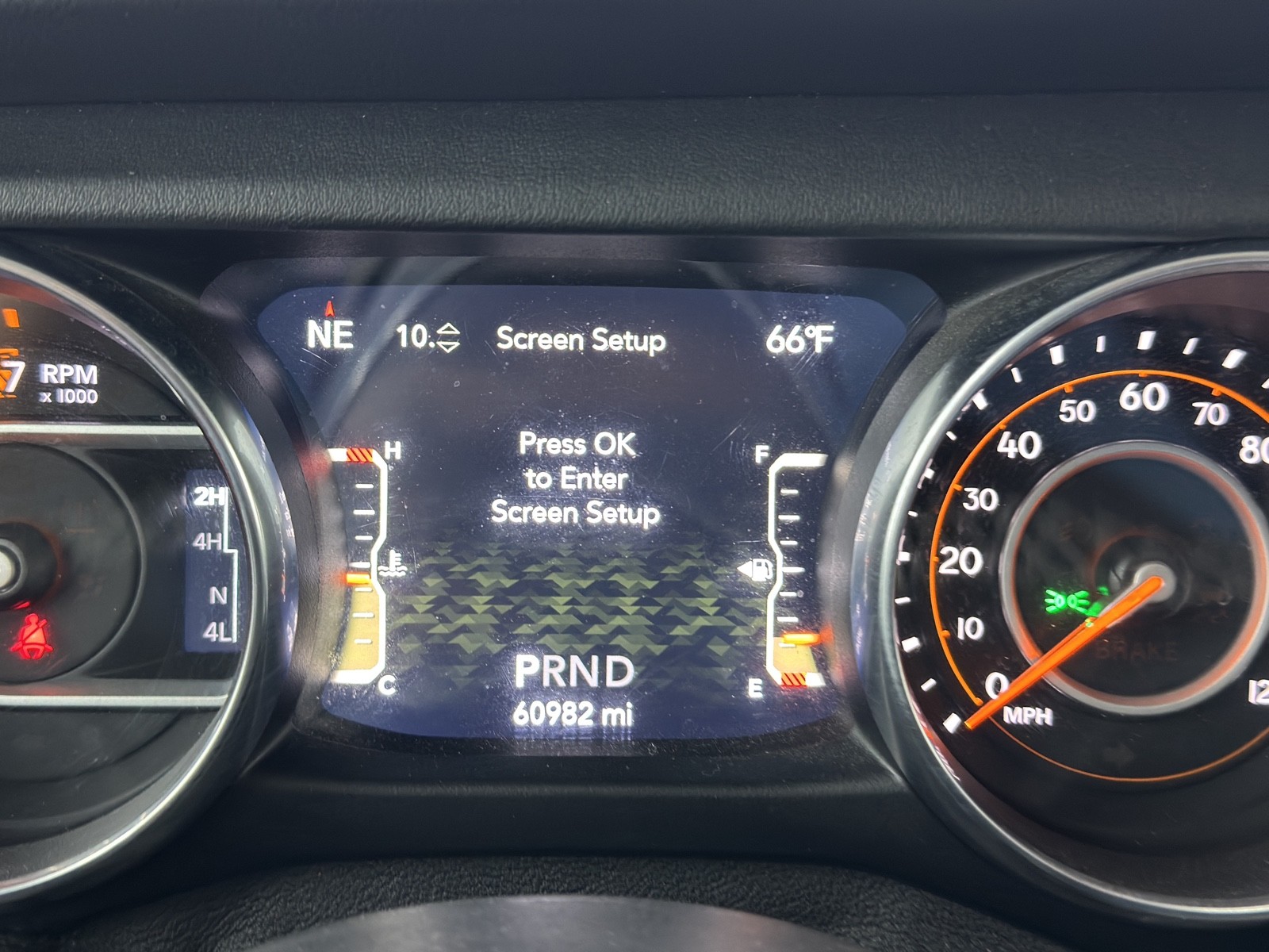 2020 Jeep Gladiator Overland photo 27