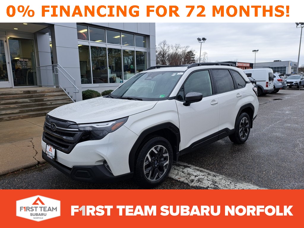 2025 Subaru Forester Premium's photo