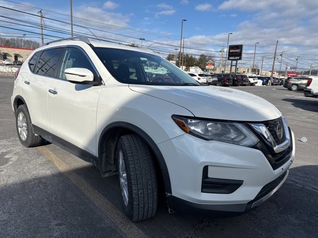 Used 2018 Nissan Rogue SV with VIN KNMAT2MV1JP502540 for sale in Bartonsville, PA