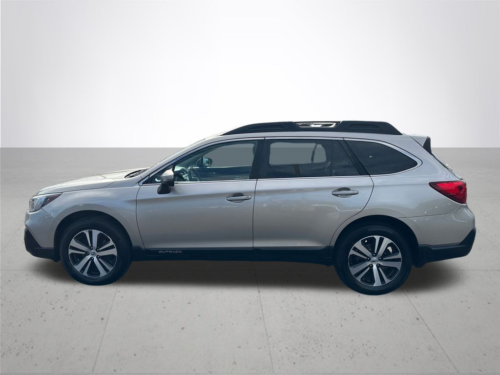 2018 Subaru Outback 3.6R Limited photo 10