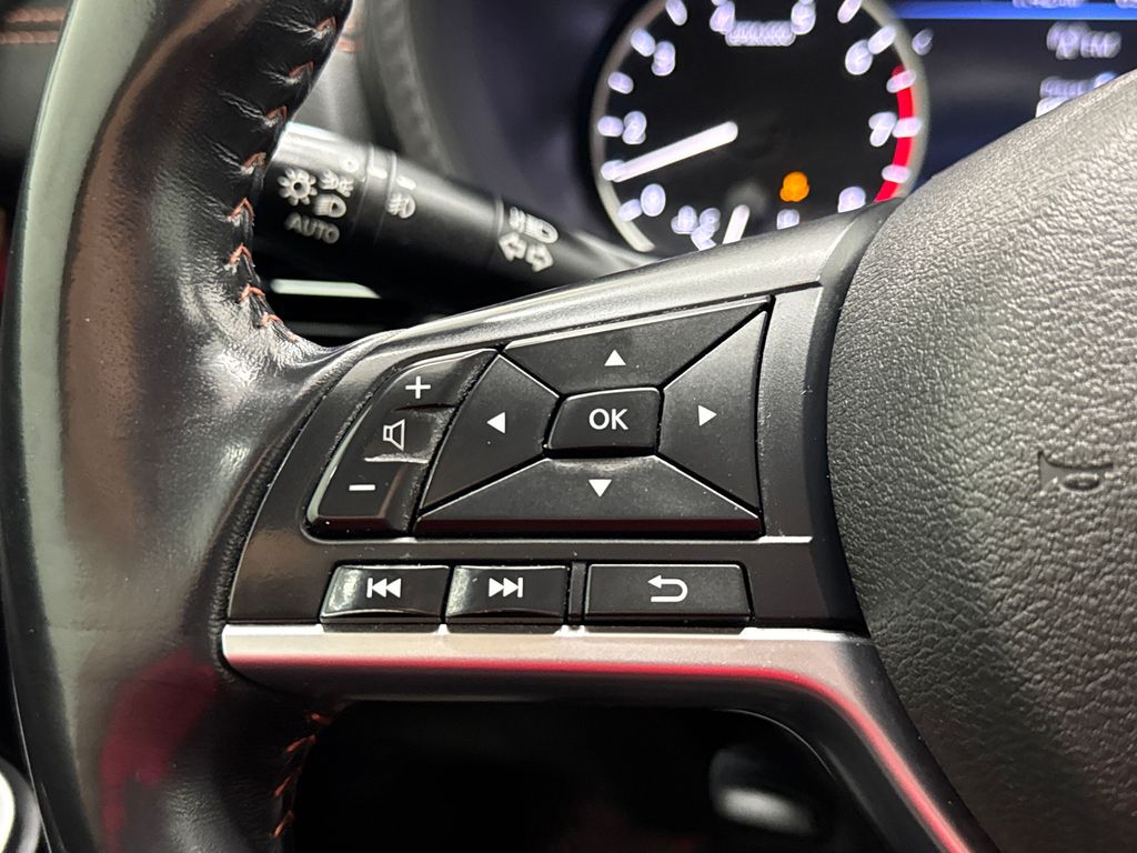 2021 Nissan Sentra SR photo 18